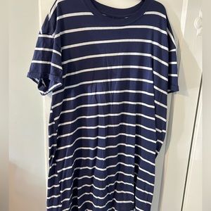 Plus size navy striped t-shirt dress